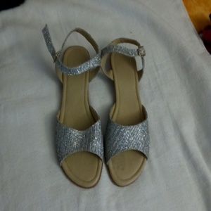Women's sandals